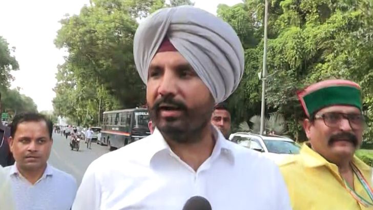 https://salarnews.in/public/uploads/images/newsimages/maannewsimage01102026_165923_Amrinder Singh Raja Warring.jpg